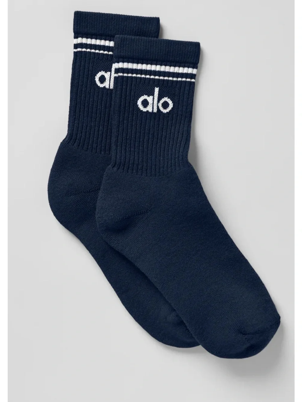 Alo Unisex Half -Crew Throwback Sock Navy/White Size Large